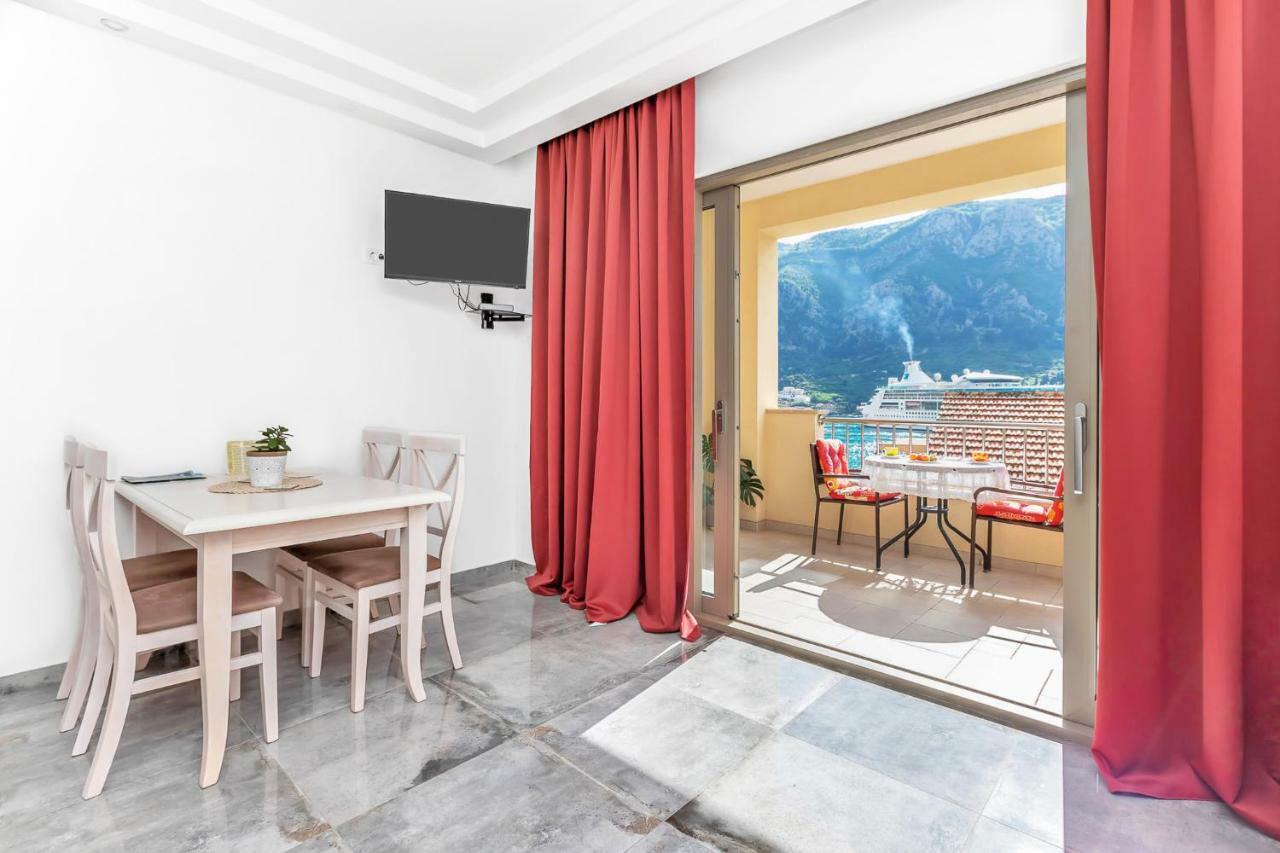 Apartments Castello Kotor Exterior foto